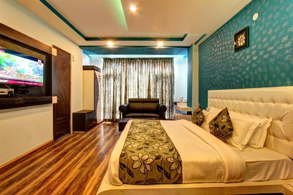 The Moniker Resort & Spa Manali  Ngoại thất bức ảnh